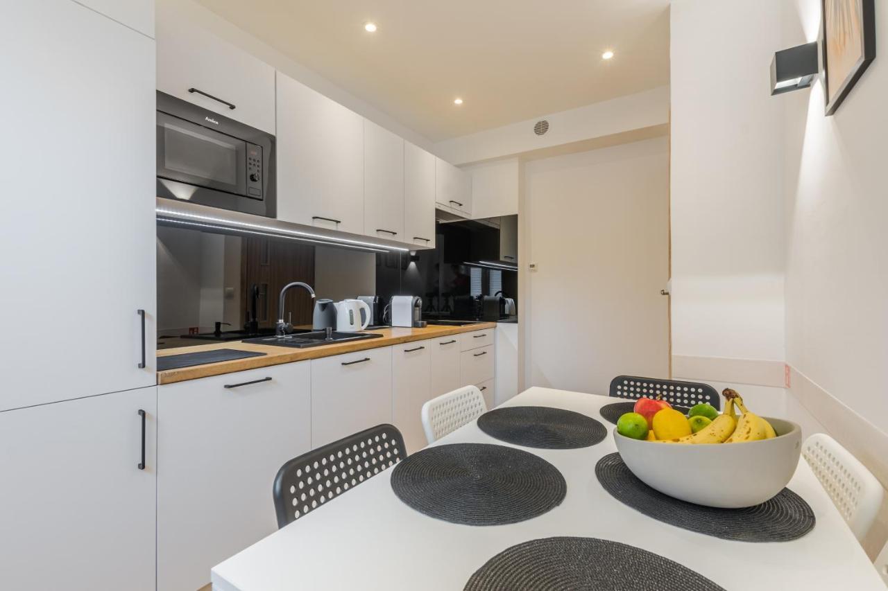 Apartament Ksiezycowy Z Ogrodem- โซพอต ภายนอก รูปภาพ